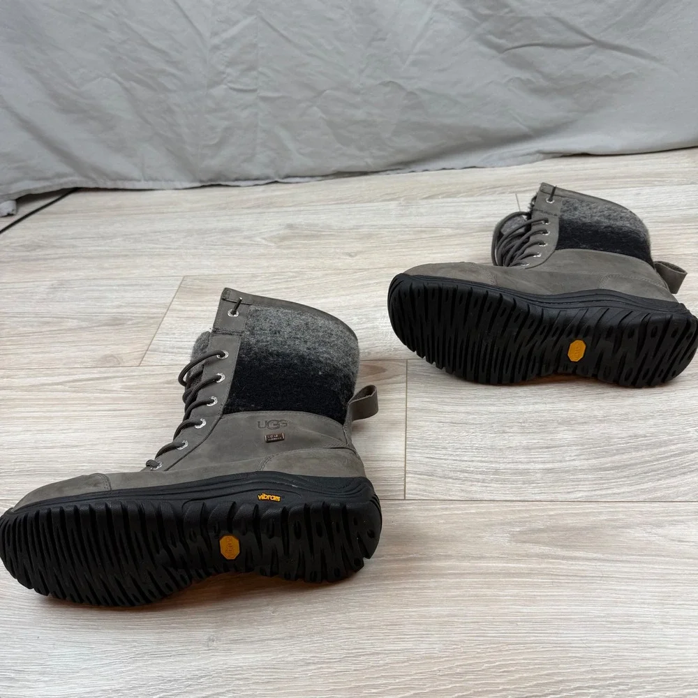 UGG Adirondack II Winter Boots Gray 1014387 Waterproof Sz 11‎ Wool Fur Lined